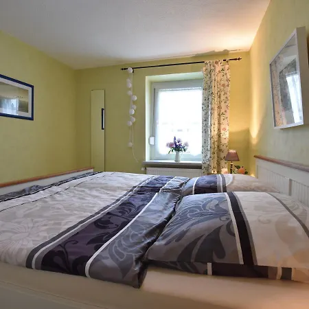 Huebsches In Am Salzhaff Mit Kamin * Rakow