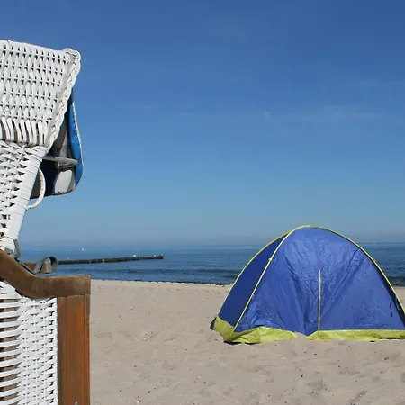 Huebsches In Am Salzhaff Mit Kamin Apartmán