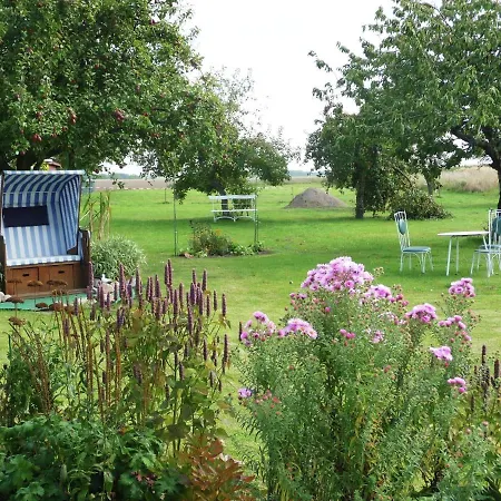 Huebsches In Am Salzhaff Mit Kamin Rakow
